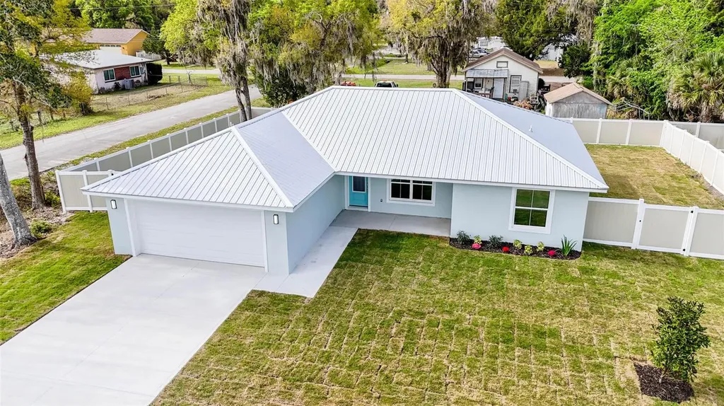 261 S Main Street Bunnell FL 32110