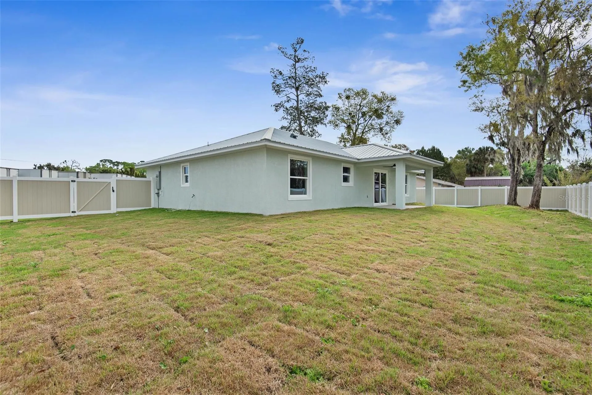 261 S Main Street Bunnell FL 32110