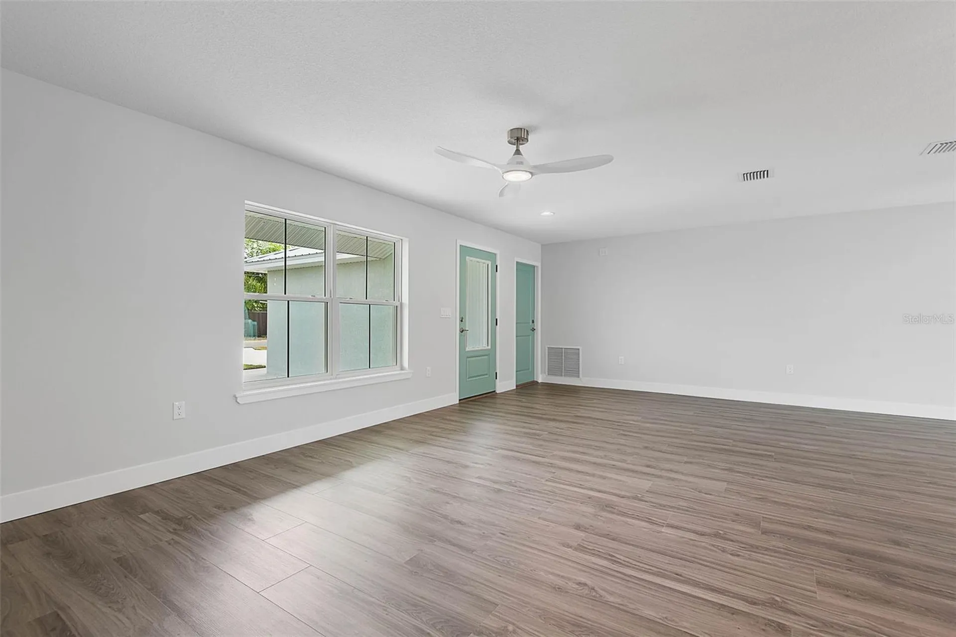 261 S Main Street Bunnell FL 32110