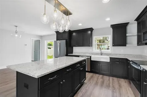 261 S Main Street Bunnell FL 32110