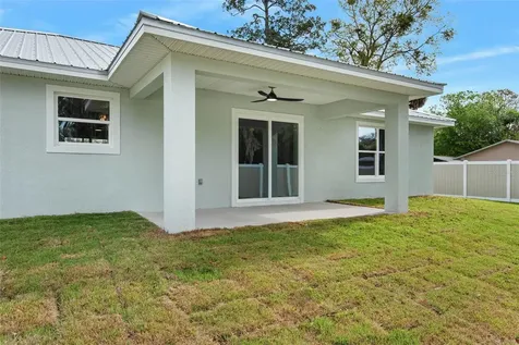 261 S Main Street Bunnell FL 32110