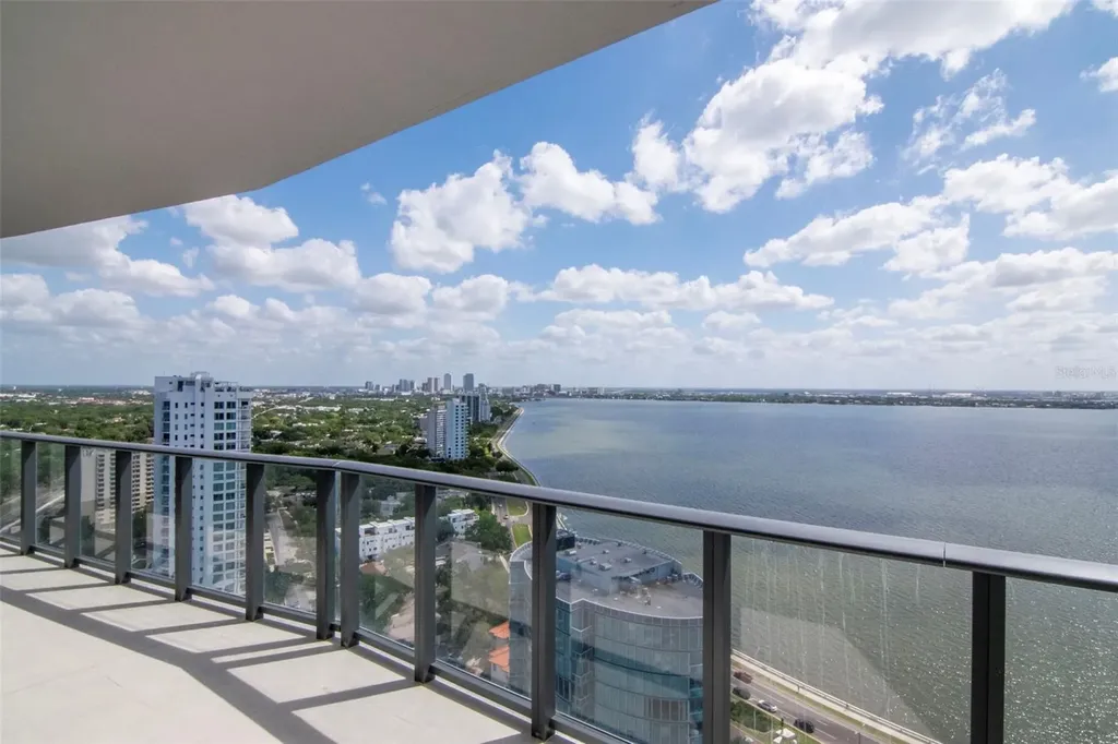 3015 S Ysabella Avenue Tampa FL 33629