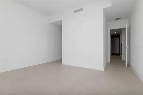 3015 S Ysabella Avenue Tampa FL 33629