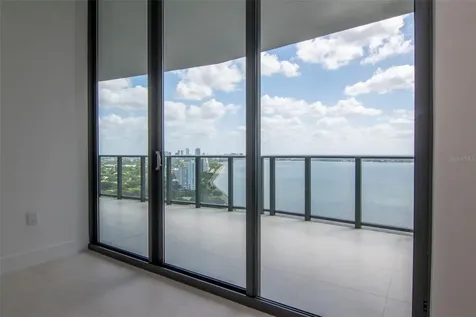 3015 S Ysabella Avenue Tampa FL 33629