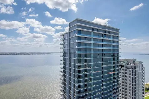 3015 S Ysabella Avenue Tampa FL 33629
