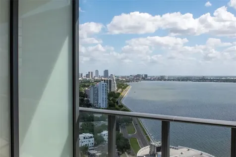 3015 S Ysabella Avenue Tampa FL 33629