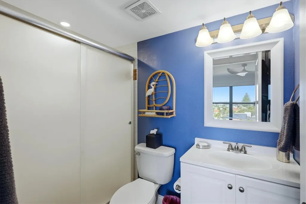 1001 Benjamin Franklin Drive Sarasota FL 34236