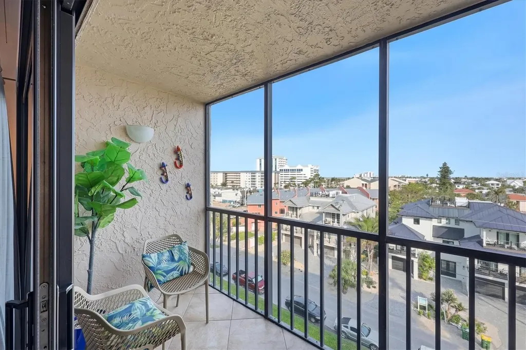 1001 Benjamin Franklin Drive Sarasota FL 34236