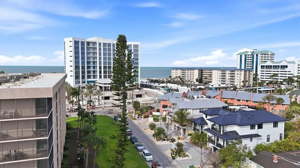 1001 Benjamin Franklin Drive Sarasota FL 34236