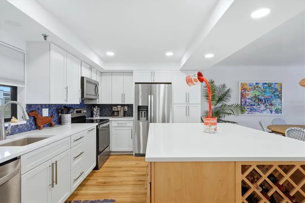 1001 Benjamin Franklin Drive Sarasota FL 34236