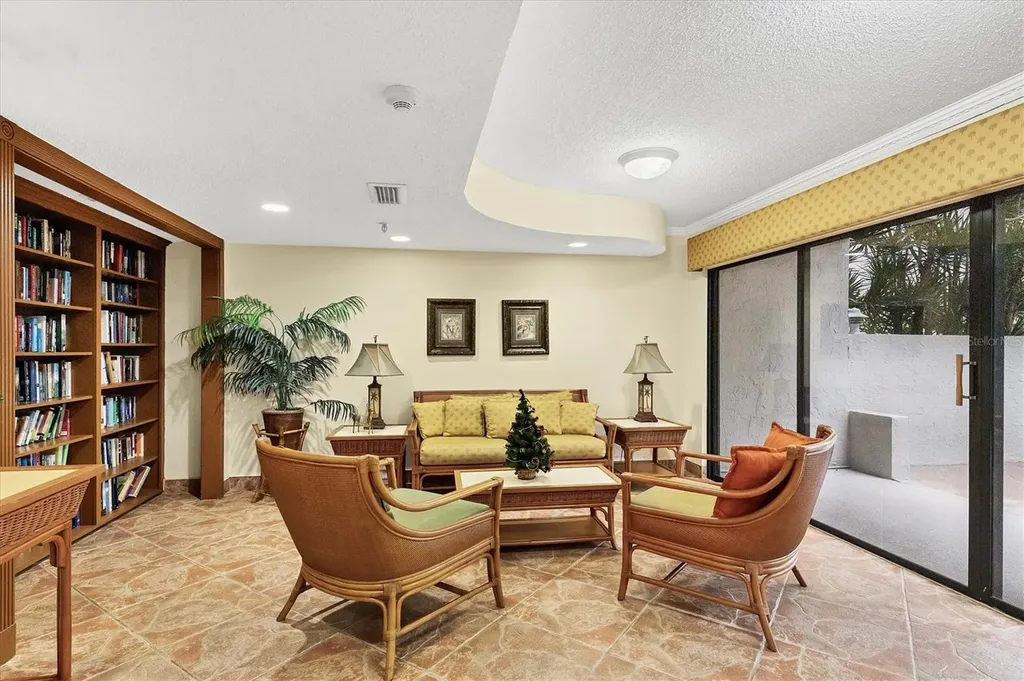 1001 Benjamin Franklin Drive Sarasota FL 34236