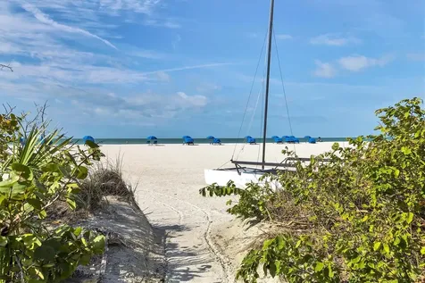1001 Benjamin Franklin Drive Sarasota FL 34236