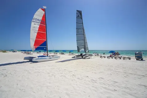 1001 Benjamin Franklin Drive Sarasota FL 34236