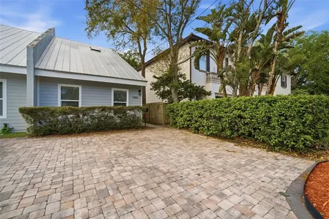 3406 W Barcelona Street Tampa FL 33629