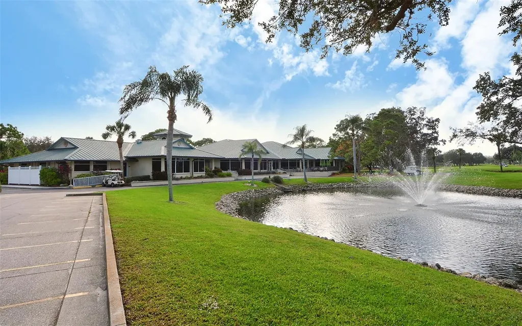 1024 Deer Run Venice FL 34293