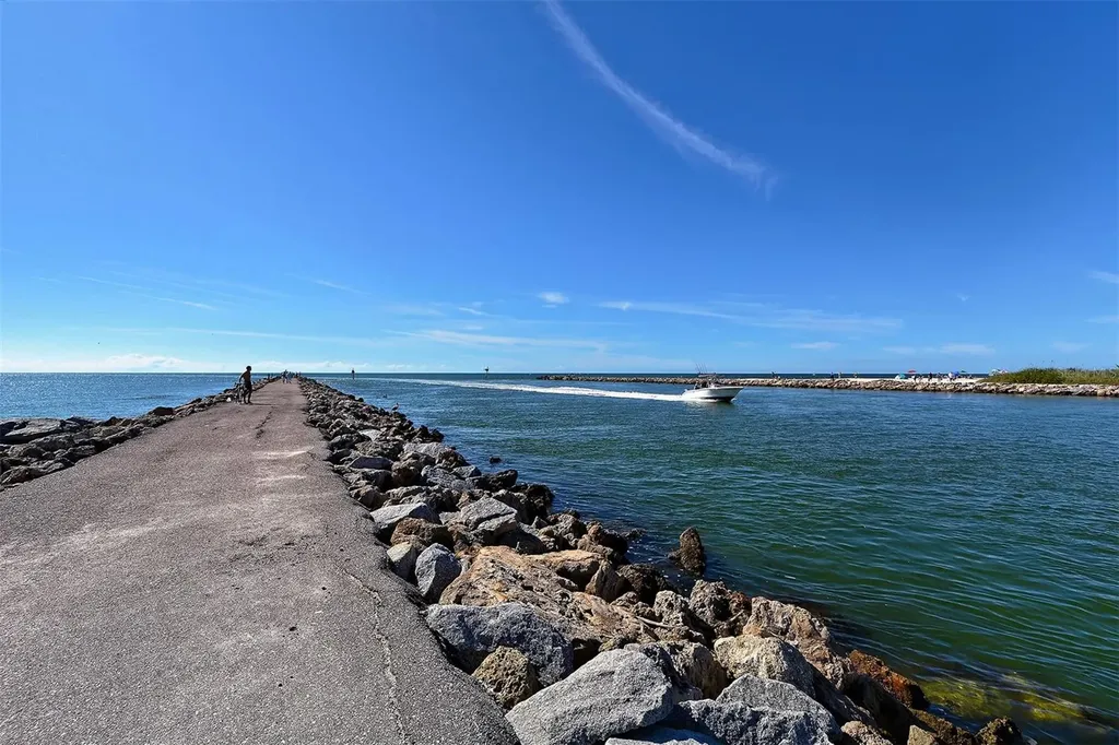 1024 Deer Run Venice FL 34293