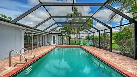 1024 Deer Run Venice FL 34293