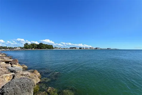 1024 Deer Run Venice FL 34293