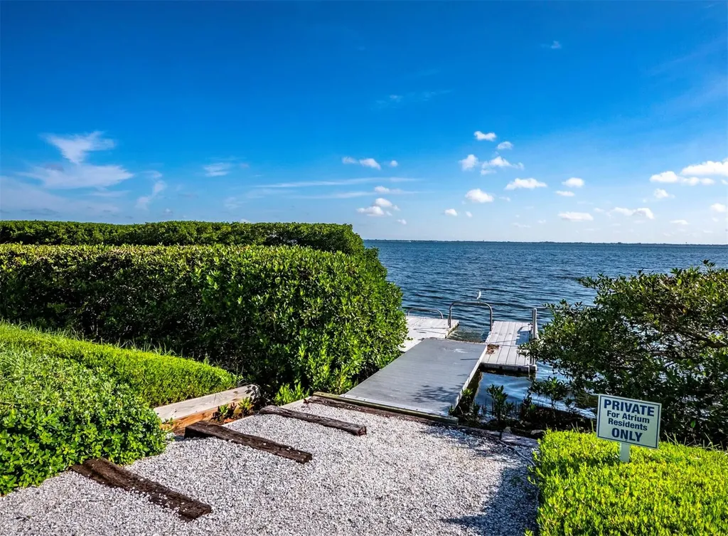 2020 Harbourside Drive Longboat Key FL 34228