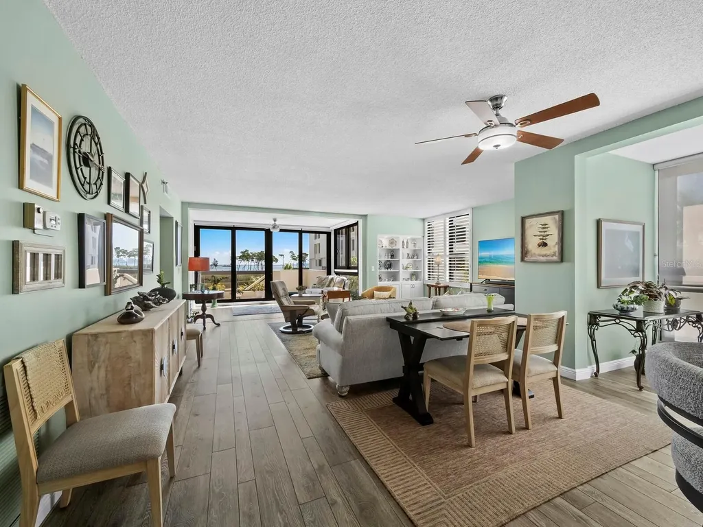 2020 Harbourside Drive Longboat Key FL 34228