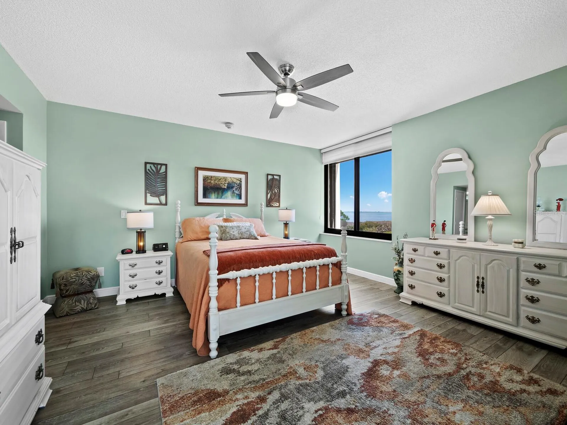 2020 Harbourside Drive Longboat Key FL 34228