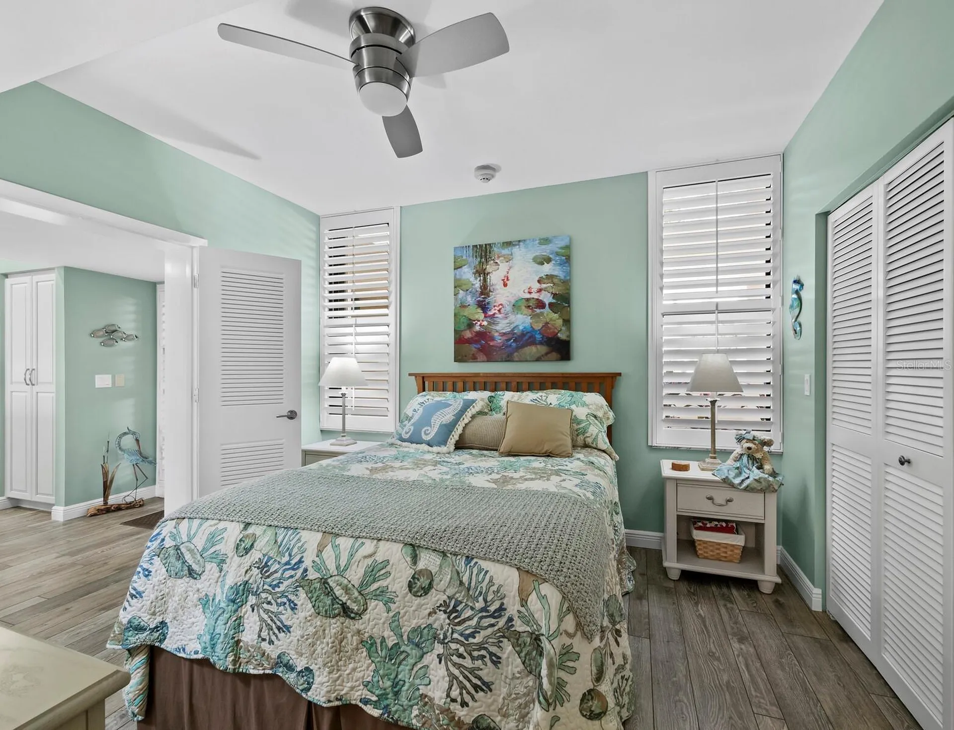 2020 Harbourside Drive Longboat Key FL 34228