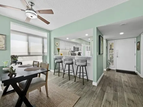 2020 Harbourside Drive Longboat Key FL 34228