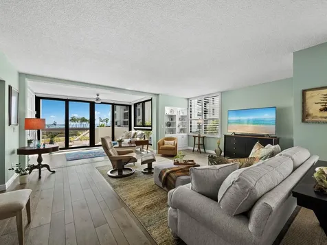 2020 Harbourside Drive Longboat Key FL 34228