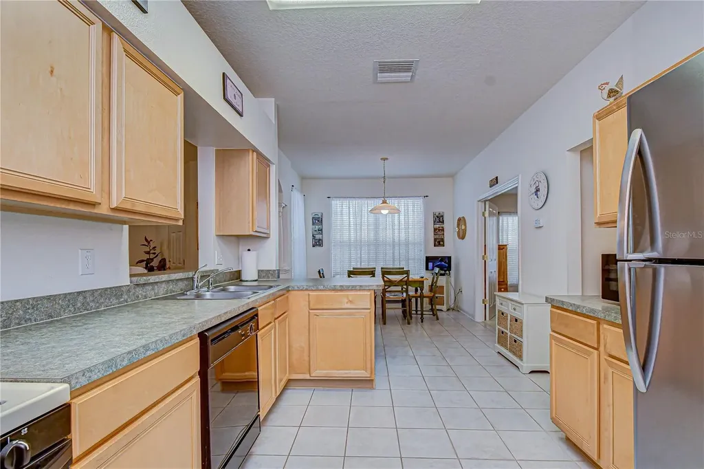 1832 Sassafras Drive Wesley Chapel FL 33543