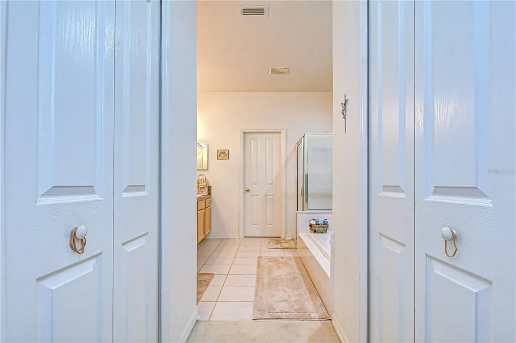 1832 Sassafras Drive Wesley Chapel FL 33543