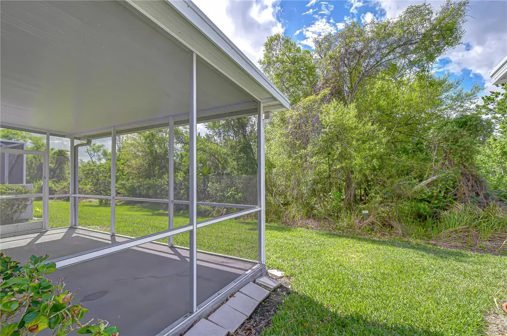 1832 Sassafras Drive Wesley Chapel FL 33543