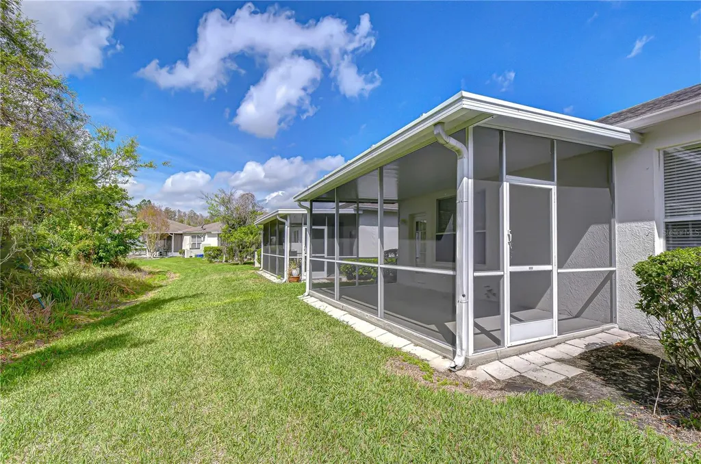 1832 Sassafras Drive Wesley Chapel FL 33543