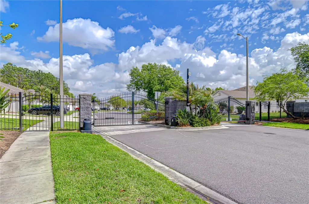 1832 Sassafras Drive Wesley Chapel FL 33543