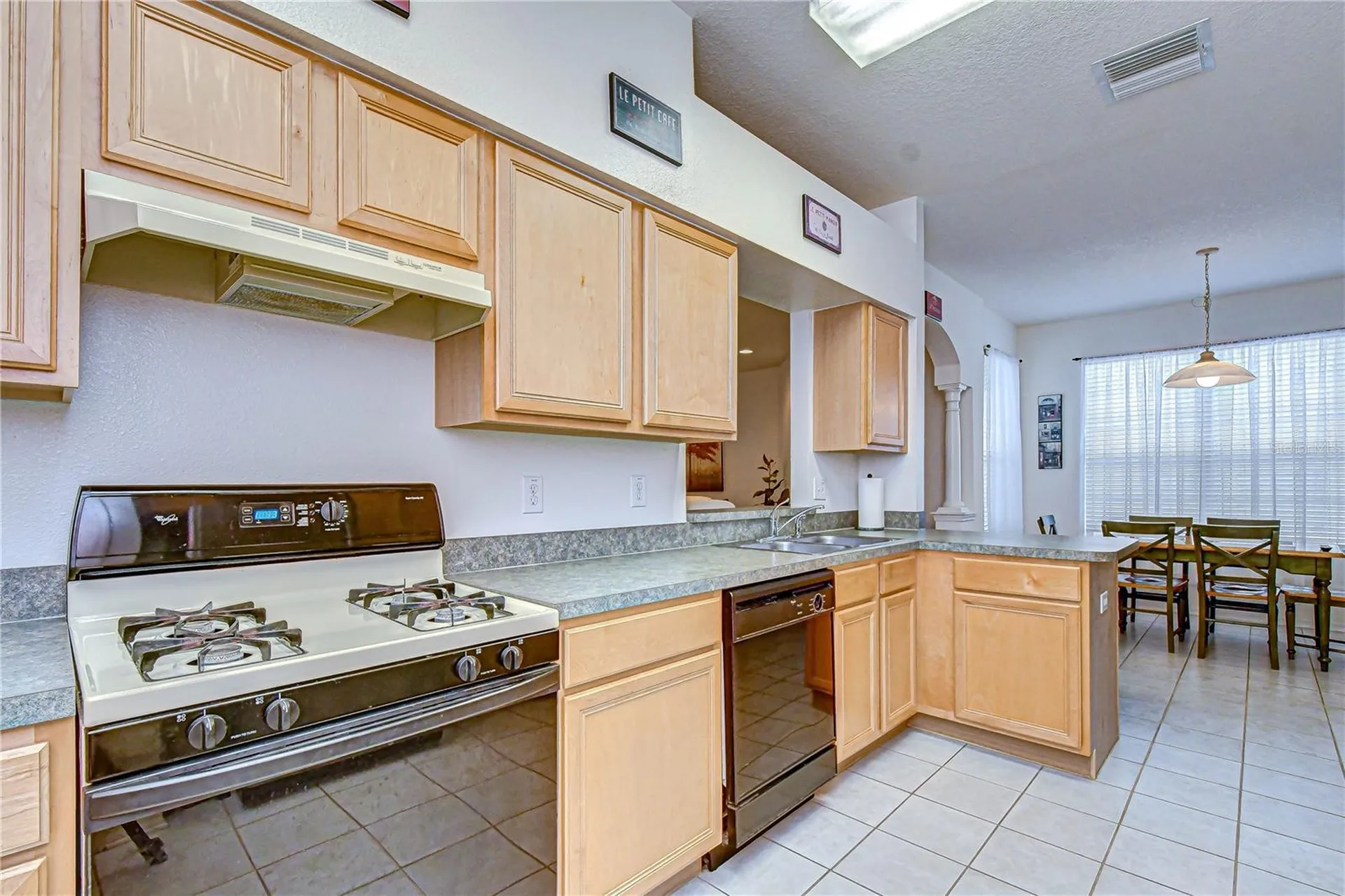 1832 Sassafras Drive Wesley Chapel FL 33543