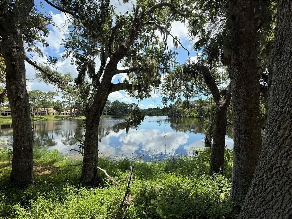 4518 S Ascot Circle Sarasota FL 34235