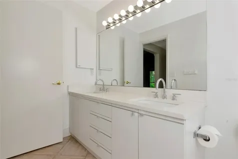 4518 S Ascot Circle Sarasota FL 34235