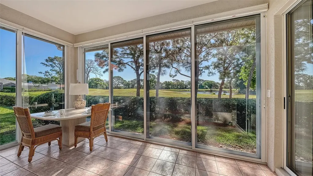 3410 Chelmsford Court Sarasota FL 34235