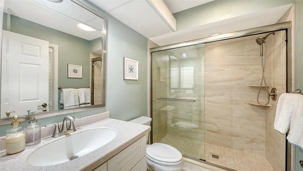 3410 Chelmsford Court Sarasota FL 34235