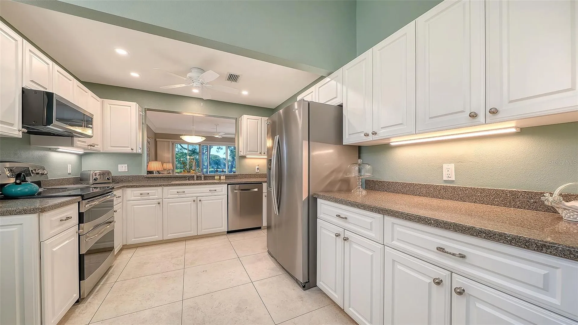 3410 Chelmsford Court Sarasota FL 34235