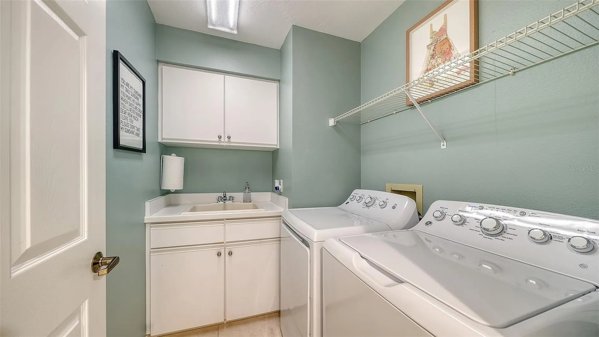 3410 Chelmsford Court Sarasota FL 34235