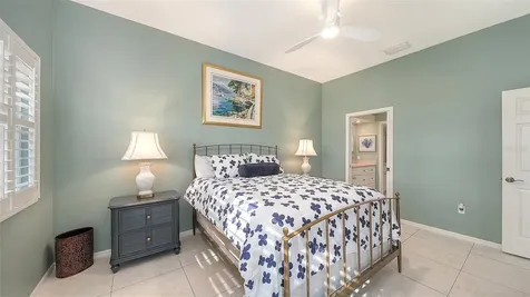 3410 Chelmsford Court Sarasota FL 34235