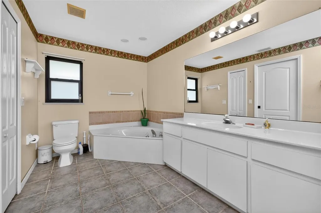 8444 Delong Avenue North Port FL 34291