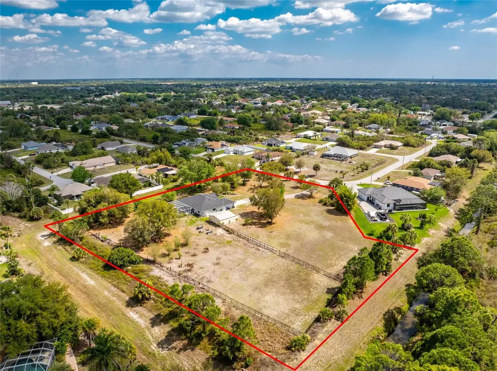8444 Delong Avenue North Port FL 34291