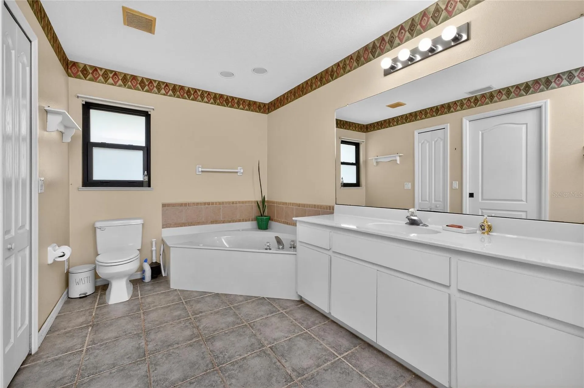 8444 Delong Avenue North Port FL 34291