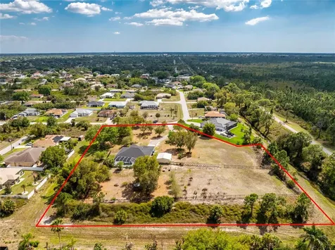 8444 Delong Avenue North Port FL 34291
