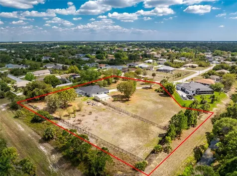 8444 Delong Avenue North Port FL 34291