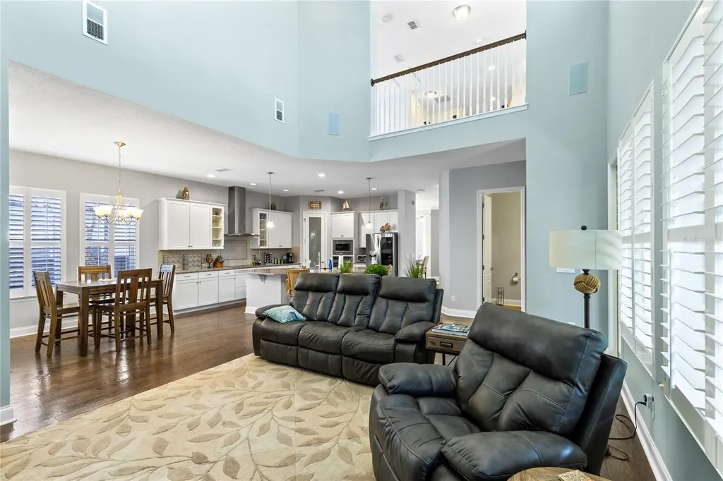 8539 Martinson Street Orlando FL 32827