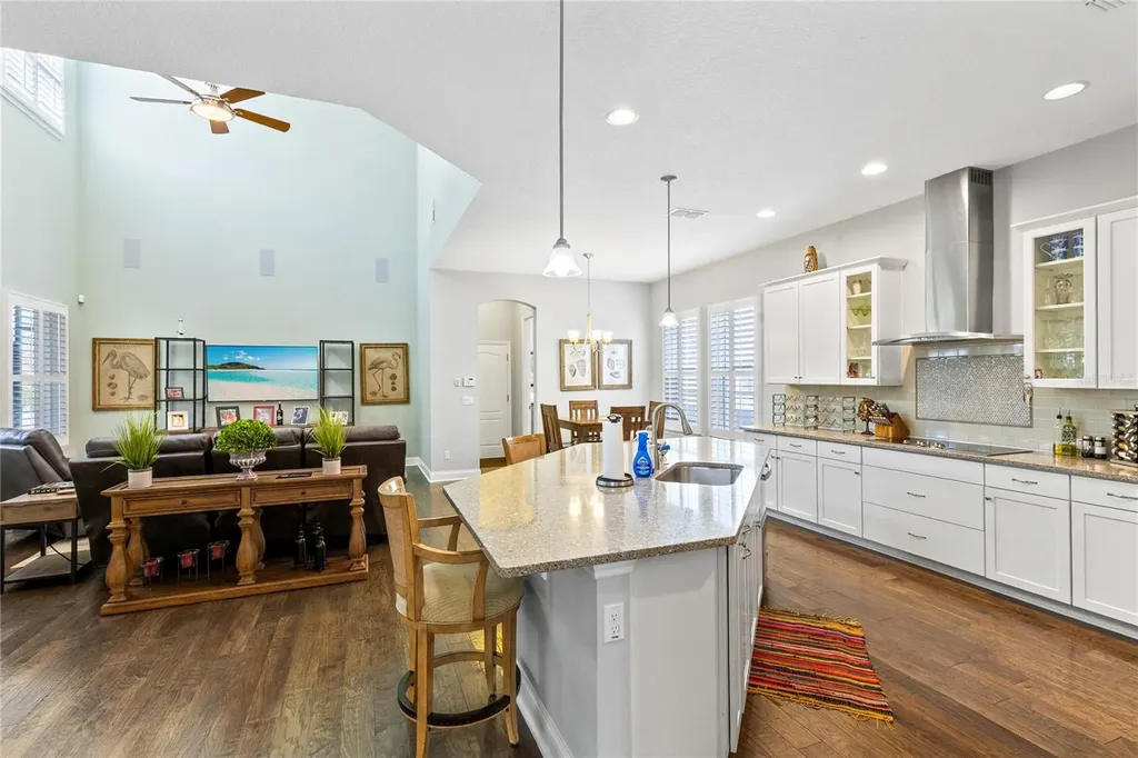 8539 Martinson Street Orlando FL 32827