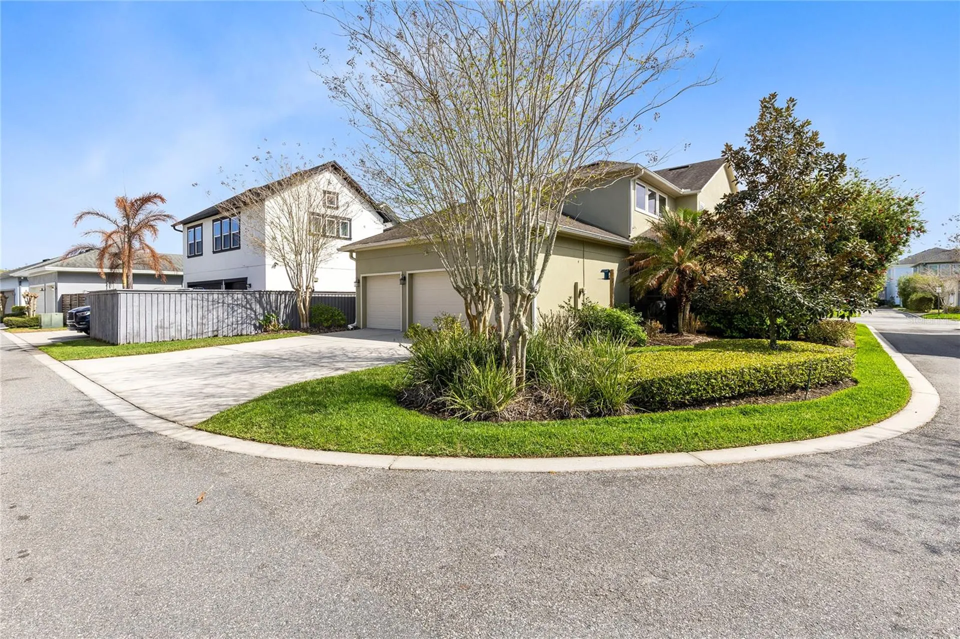 8539 Martinson Street Orlando FL 32827