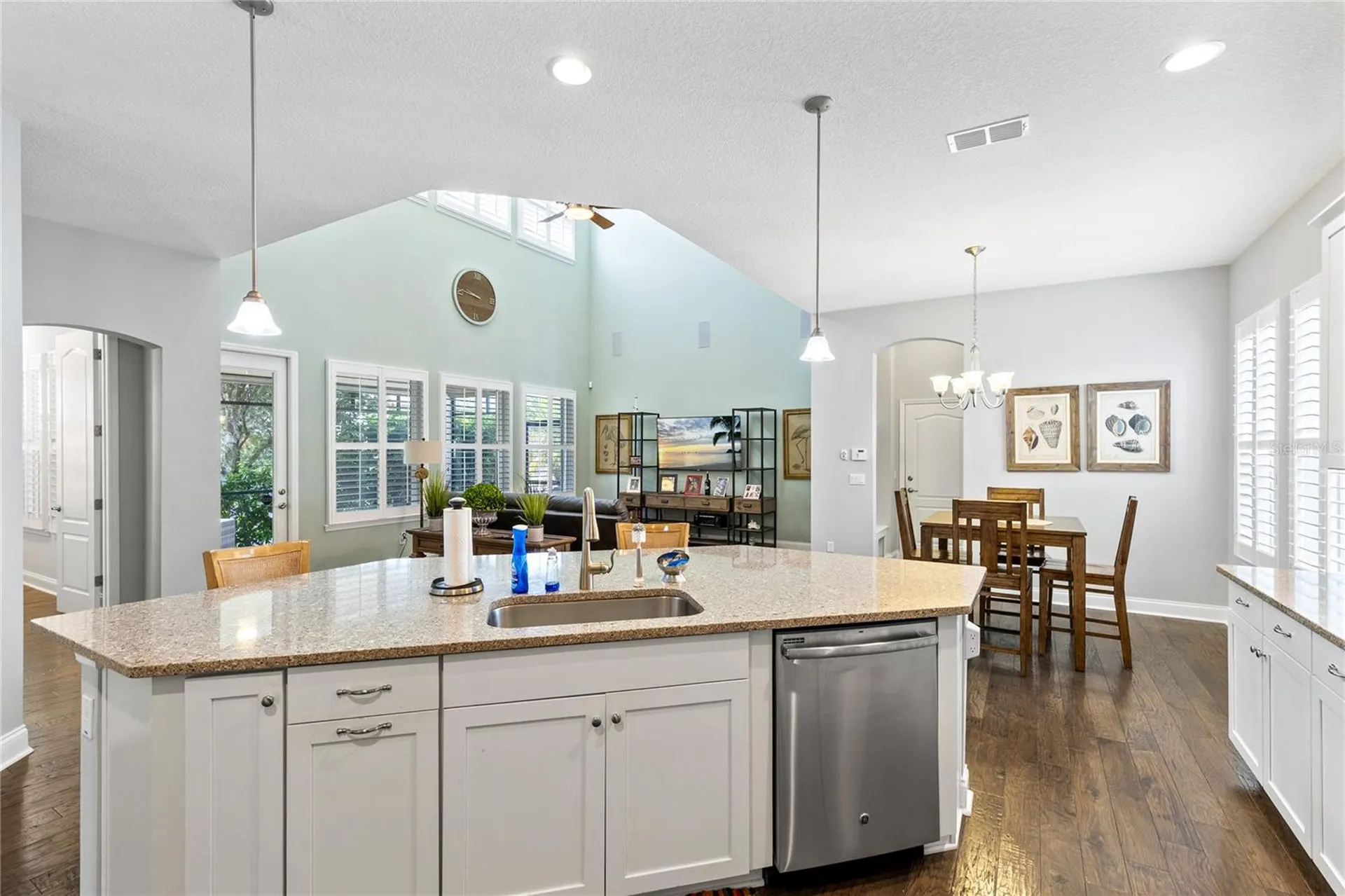 8539 Martinson Street Orlando FL 32827